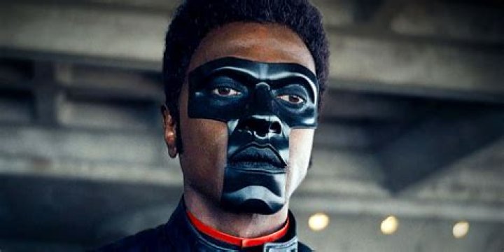 Who Is Edi Gathegi What